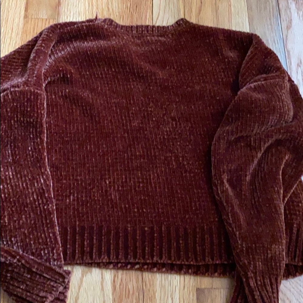 Sweater - Picture 2 of 2